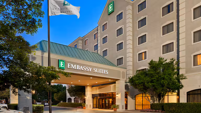 Embassy Suites by Hilton Dallas Near the Galleria